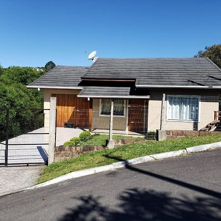 Linda Casa Proximo Ao Portico De Gramado Villa Eksteriør bilde